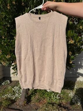 Business Sleeveless Knit Top - Apricot